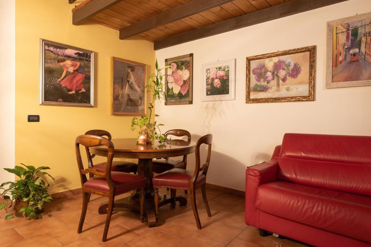 Corte Degli Estensi, romantica mansardina Ferrara Exterior foto